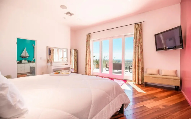 photo 4 of Vista Verde by AvantStay