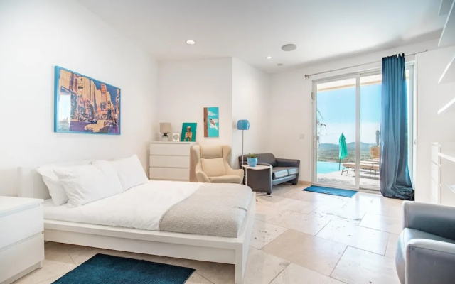 photo 5 of Vista Verde by AvantStay