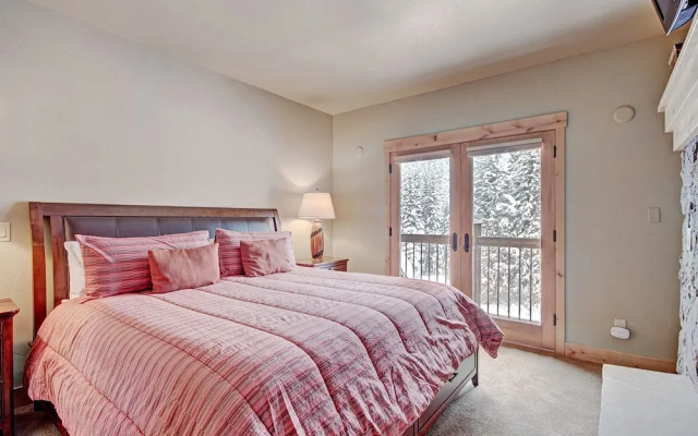 photo 4 of Mountain Chalet Right Next To The Lift - 39B by RedAwning
