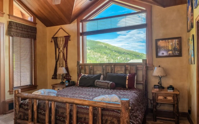 photo 4 of 3bd + Loft With Ski In/out Access And Panoramic Views! 3 Bedroom Condo by RedAwning
