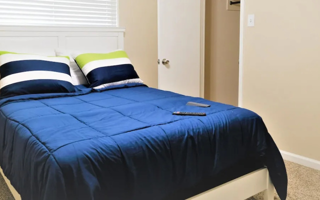 photo 5 of 3Bdrm 2.5Bath 5Beds - Near Downtown