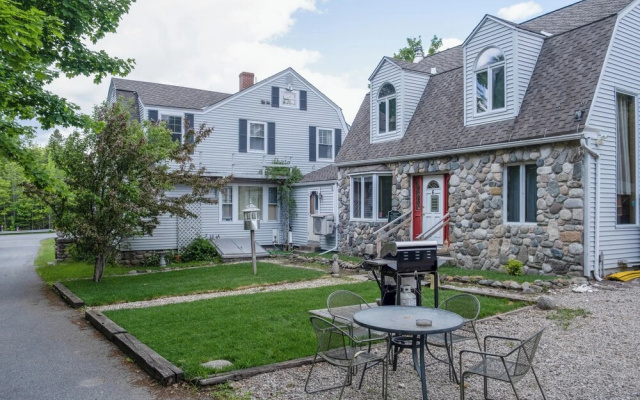 photo 3 of 3Bedroom2Bath CarriageHouse Pet Friendly
