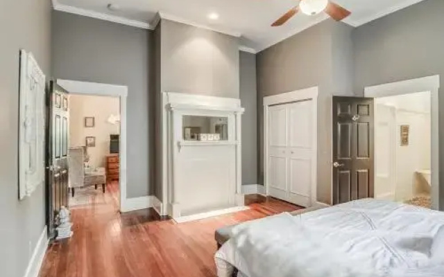 photo 3 of 3Br 2BA Enchanting Nashville Cottage by RedAwning