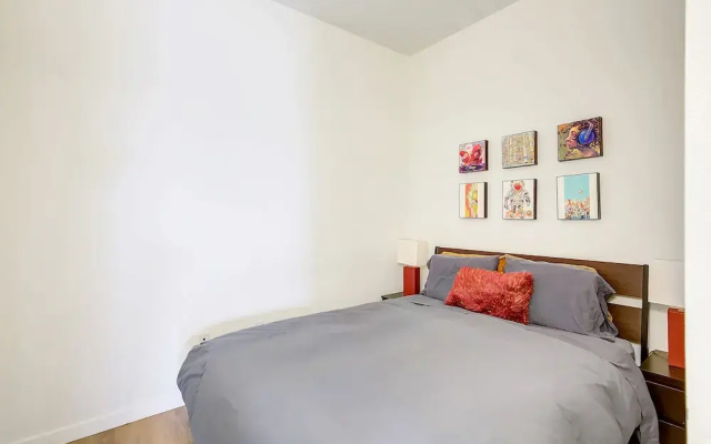 photo 4 of 3BR Downtown Loft Financial District