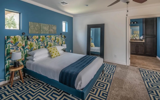 photo 4 of 3BR Home - Private Pool - Garage by WanderJaunt
