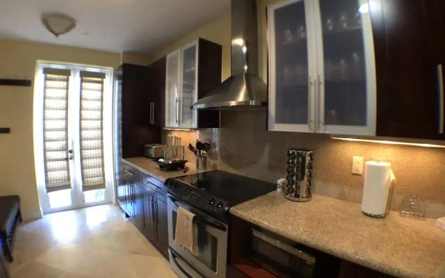 photo 4 of 3BR Home wRooftop by Ideal Experience VR