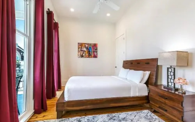photo 2 of 3BR Loft on Carondelet by Hosteeva