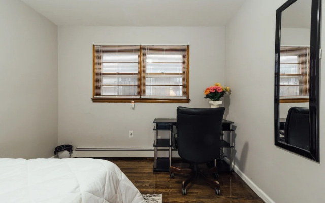 photo 5 of 3 Bedroom near Journal Square