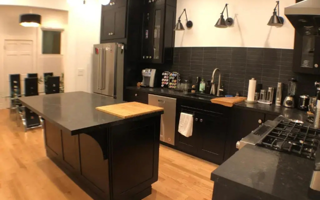 photo 2 of 3BR/2BA Remodeled flat in Heart of Castro