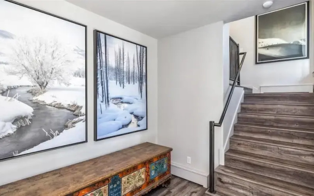 photo 4 of 4 Bedroom Luxury Home in East Vail