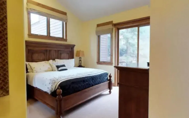 photo 5 of 4 Bedroom Luxury Private Home in Vail's Cascade Village With Mountain Views and Hot Tub