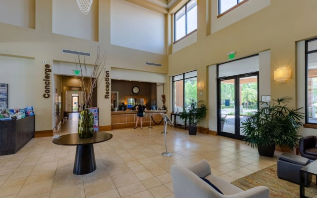 photo 2 of 4 Bedrooms / 3.5 Bathrooms / Regal Oaks  (2713 IL) , Kissimmee, US