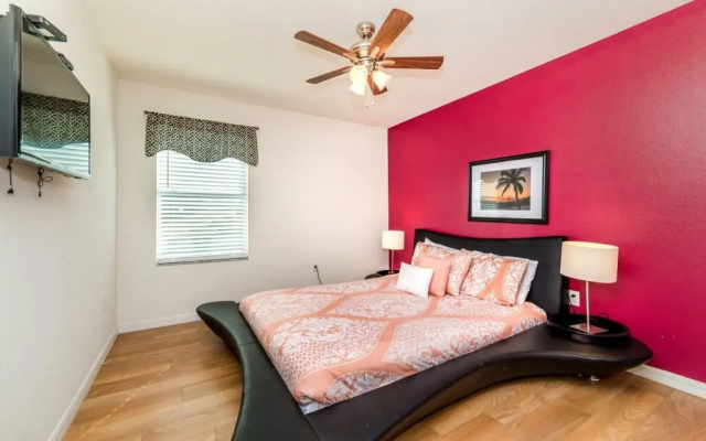 photo 3 of 4 BR Crystal Cove Sleeps 10