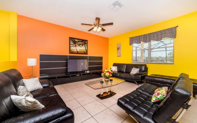 photo 5 of 4 BR Crystal Cove Sleeps 10
