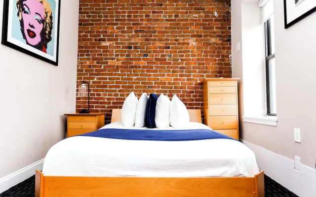 photo 4 of Maverick Suites at 400 Columbus Ave