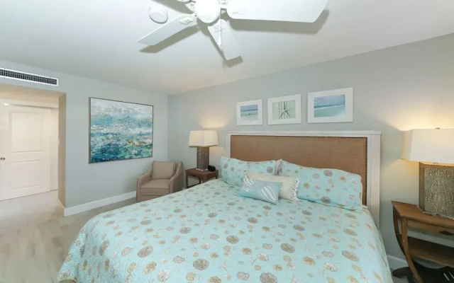 photo 5 of 404-excelsior- Beautiful Unit Offering Amazing Gulf Views! 2 Bedroom Condo