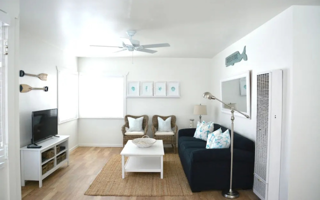 photo 5 of 40th St AB (68418) - 4 Br townhouse by RedAwning