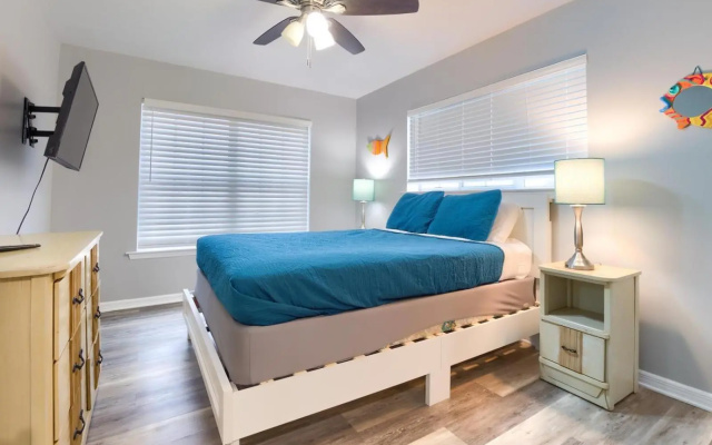 photo 4 of 4120 Danny Drive Panama City Beach FL 32408