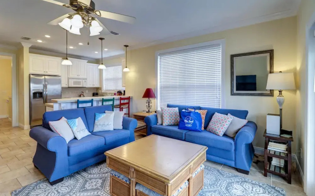 photo 4 of 413 la Valencia Circle by BlueSwell