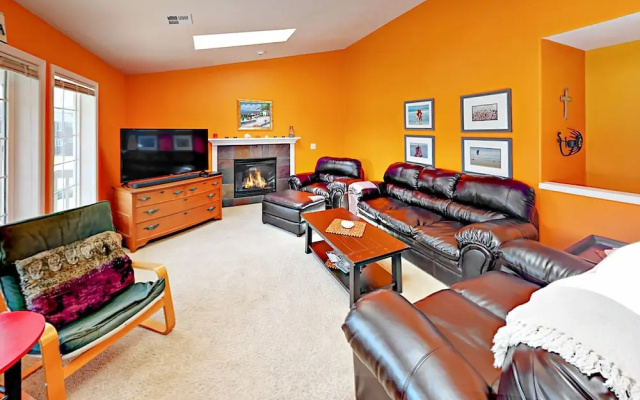 photo 3 of 416 17th Avenue Home 4 Bedrooms 2.5 Bathrooms Home