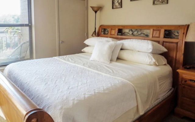 photo 3 of 43rd St Apartments by Minnehaha Lofts
