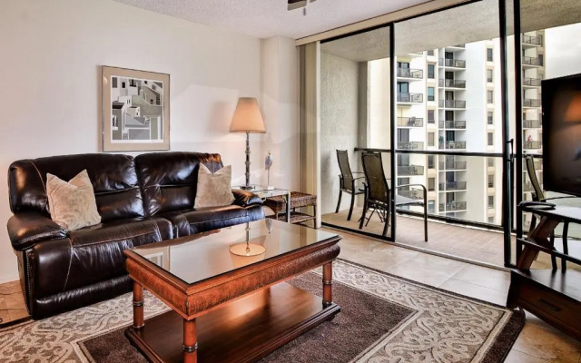 photo 5 of 440 West 902N Waterfront 2 Bedroom 2 Bathroom at 440 West 23127