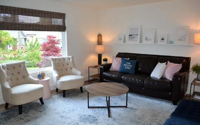 photo 2 of 441 15th Ave