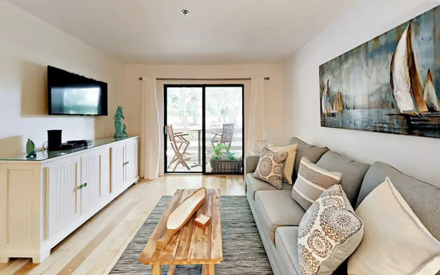 photo 3 of 45 Folly Field Road Villa Unit 4B 2 Bedrooms 2 Bathrooms Villa