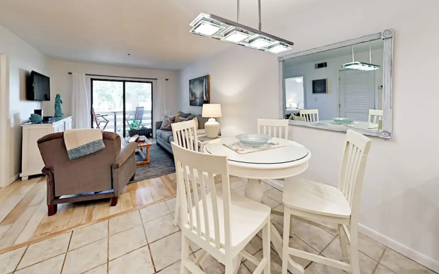 photo 4 of 45 Folly Field Road Villa Unit 4B 2 Bedrooms 2 Bathrooms Villa