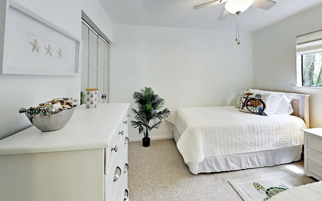 photo 5 of 45 Folly Field Road Villa Unit 4B 2 Bedrooms 2 Bathrooms Villa