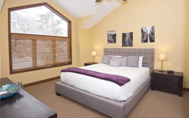 photo 3 of 4515 Bighorn Rd. (unit A) - 4 Br Home