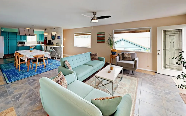 photo 2 of 457 NW 57th St Home 2 Bedrooms 2 Bathrooms Home