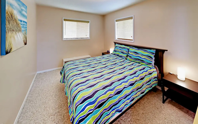 photo 4 of 457 NW 57th St Home 2 Bedrooms 2 Bathrooms Home