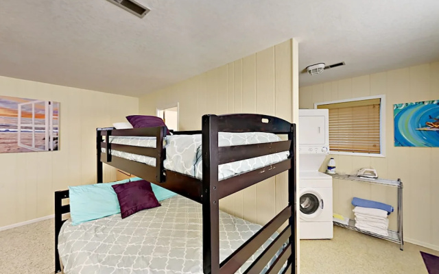 photo 5 of 457 NW 57th St Home 2 Bedrooms 2 Bathrooms Home