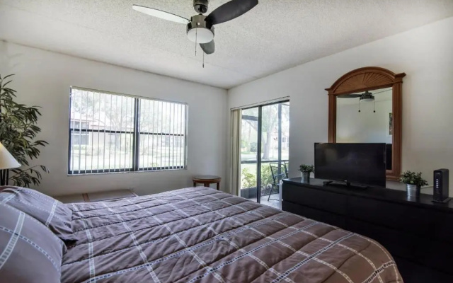photo 2 of 4601 W 46th Street court