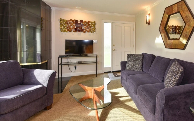 photo 4 of 480 Mansion S At Silverado 1 Bedroom Condo