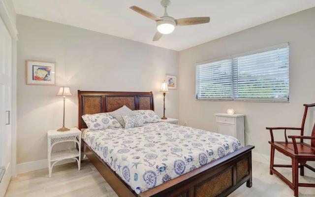 photo 4 of 4836/4838 Esplanade St A