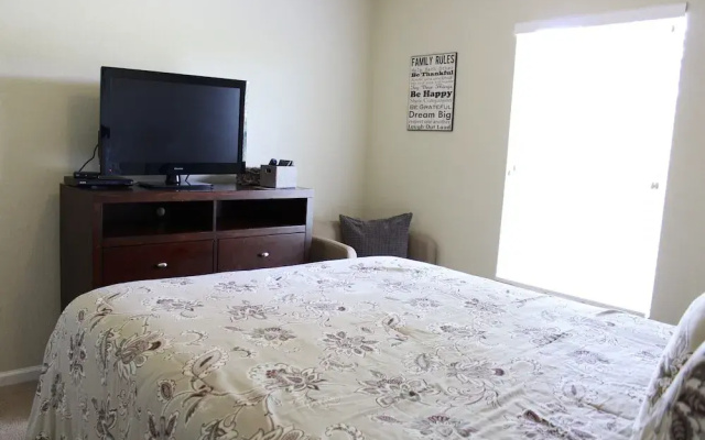 photo 5 of 4971 Large Townhome with Great Resort Amenities