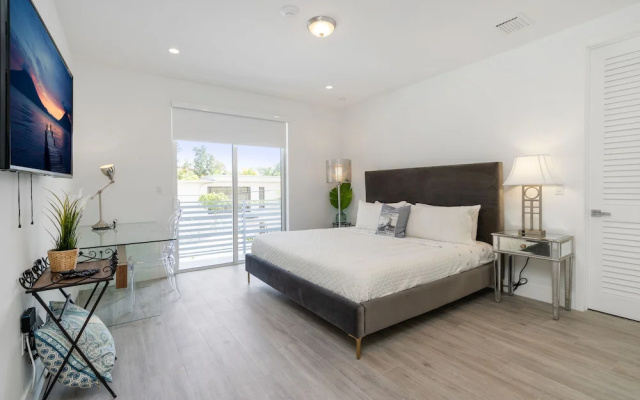 photo 5 of 4BR Pool Townhome Duplex by Jos17