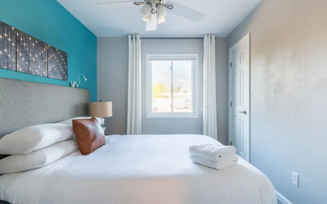 photo 3 of 4BR Remodeled Classic near Old Town by WanderJaunt