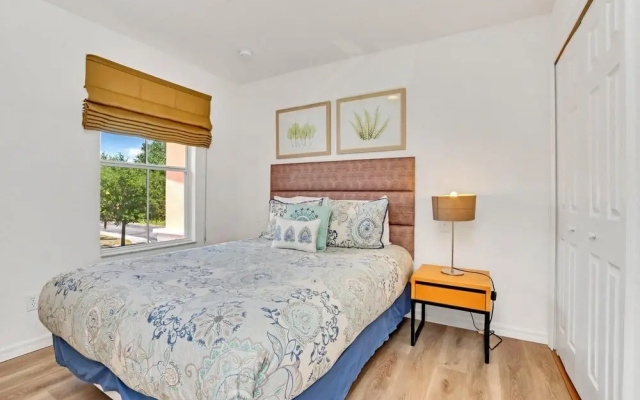photo 2 of 4BR Townhome With Resort Access - Near Disney