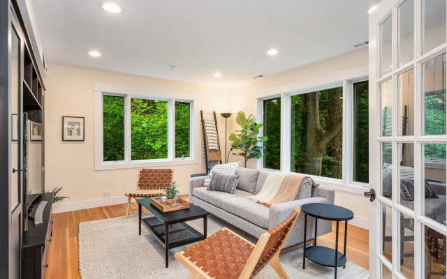 photo 4 of 4BR with Firepit, Outdoor Dining and Yard Surrounded by Trees