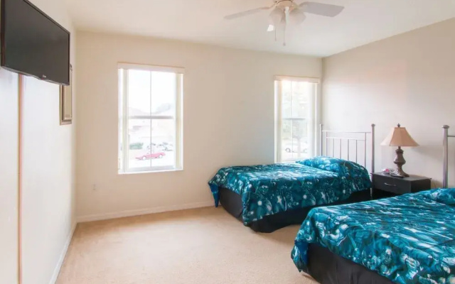 photo 3 of 5 Bed 388