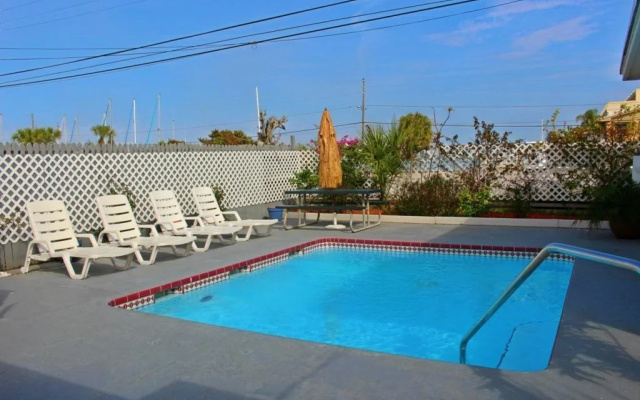 photo 3 of Seawinds Beach Retreat