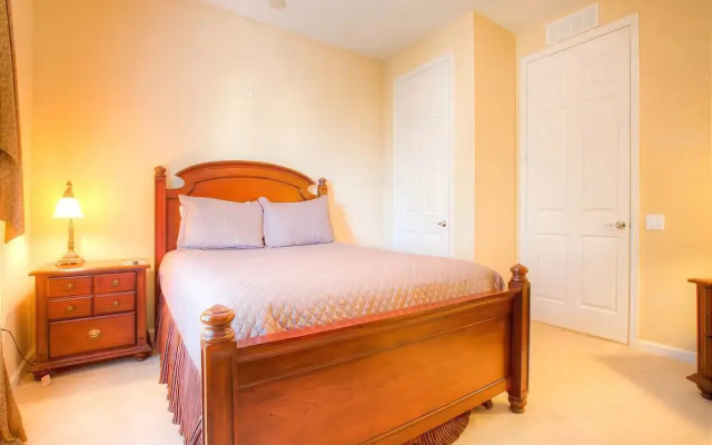photo 4 of 5036 Shoreway Loop #303,