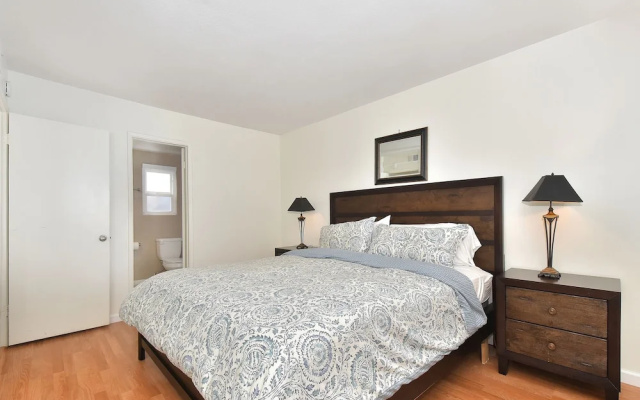 photo 2 of 506 E Ocean Front A 68225 by RedAwning