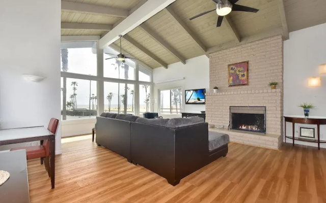 photo 2 of 506 E Ocean Front B 68226 by RedAwning