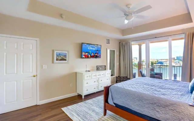 photo 2 of 506 Harborview Grande