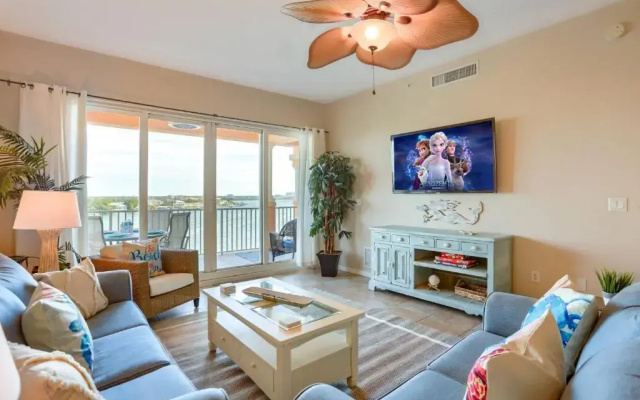 photo 3 of 506 Harborview Grande