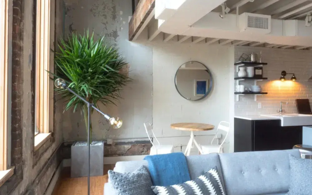 photo 3 of 506 Lofts - Anchor Rentals